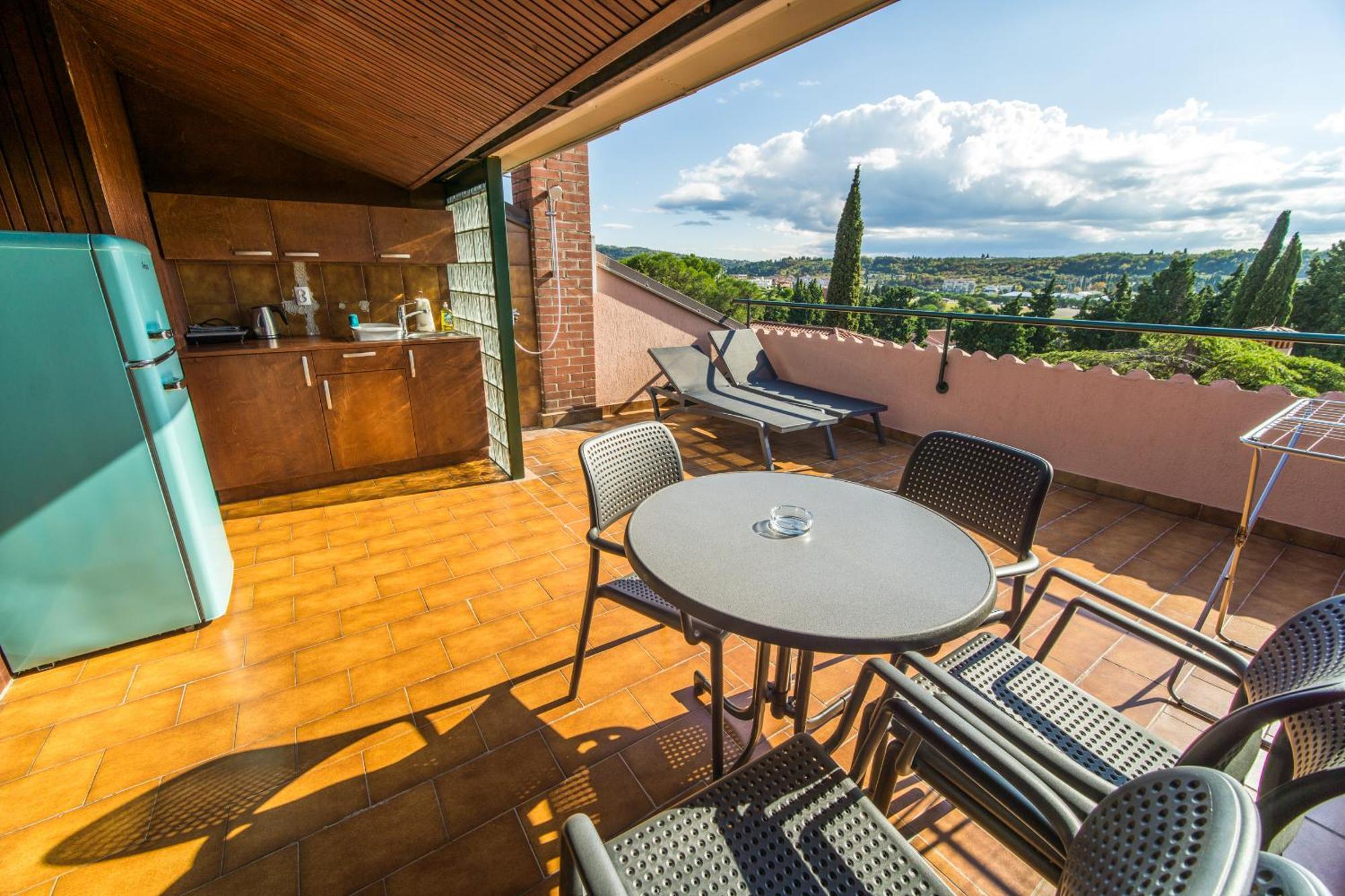 Apartments Stella Порторож Экстерьер фото